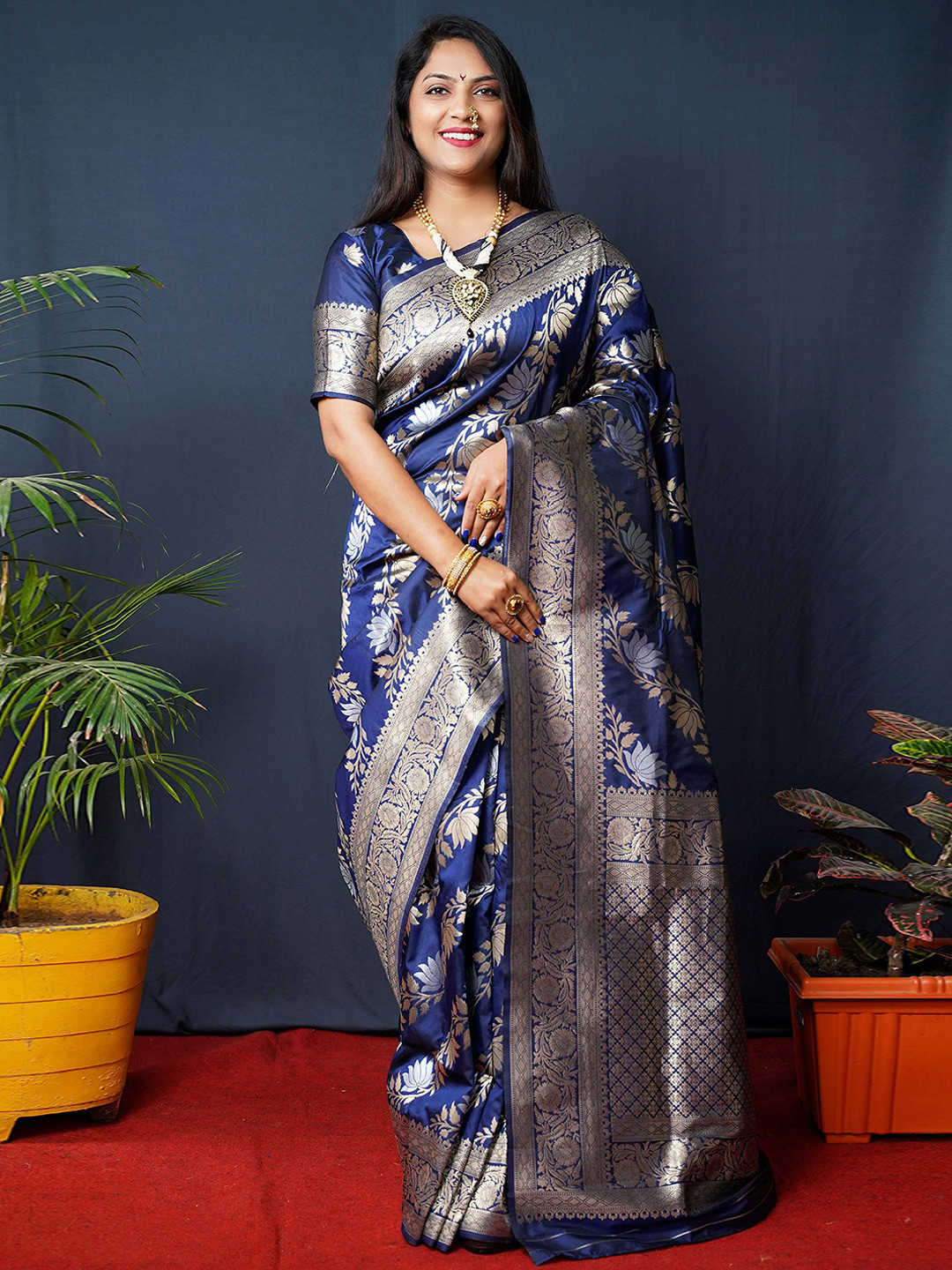 

KIMISHA Woven Designed Zari Banarasi Saree, Blue