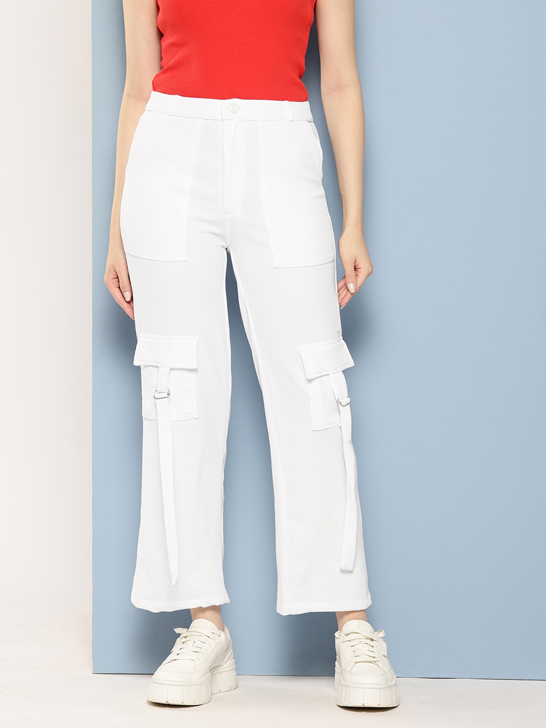 

Aarika Relaxed Straight Leg Straight Fit High-Rise Cargos, White