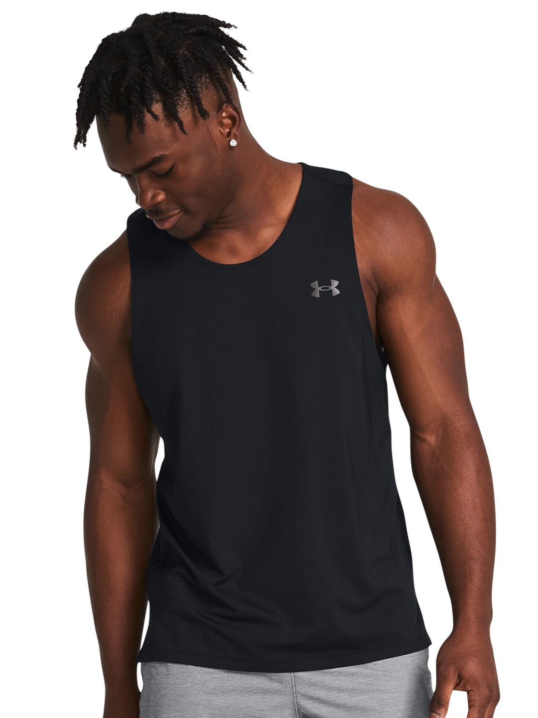 

UNDER ARMOUR Men LAUNCH ELITE SINGLETT Round Neck Sleeveless Tshirts, Black