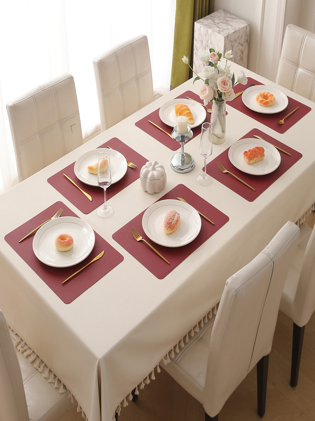 

HOKIPO Red 6 Pieces Heat Resistant Dinner Table Placemats