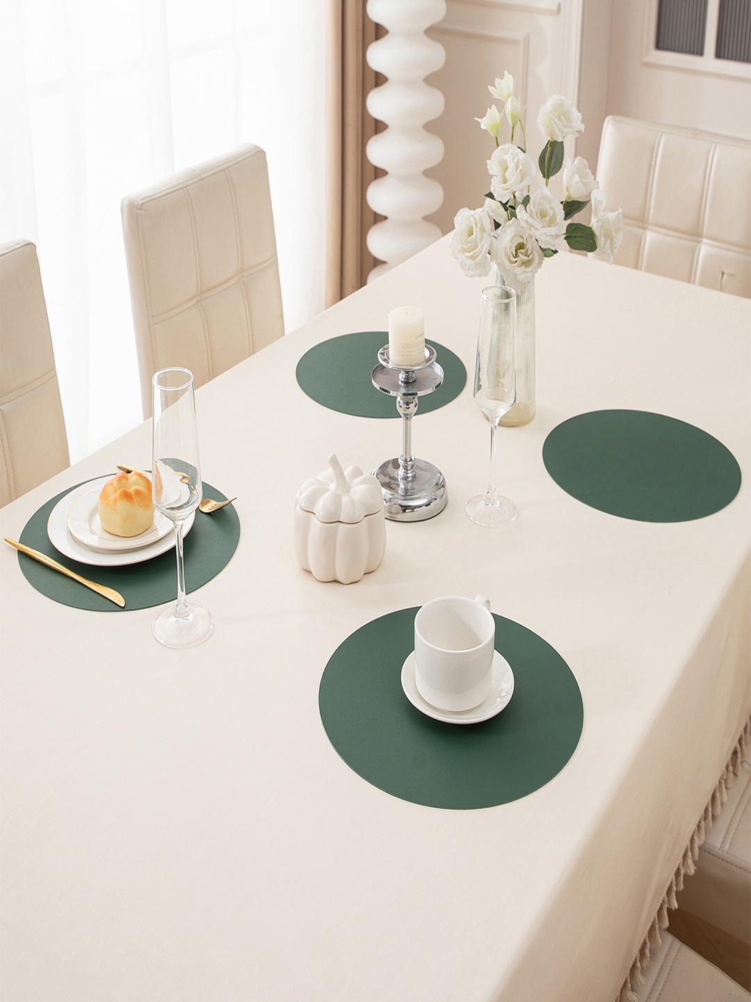 

HOKIPO Green 4 Pieces Heat Resistant Dinner Table Mats