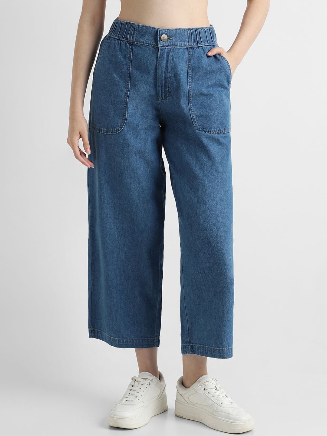 

Lee Women Comfort Relaxed Fit High-Rise Stretchable Jeans, Blue