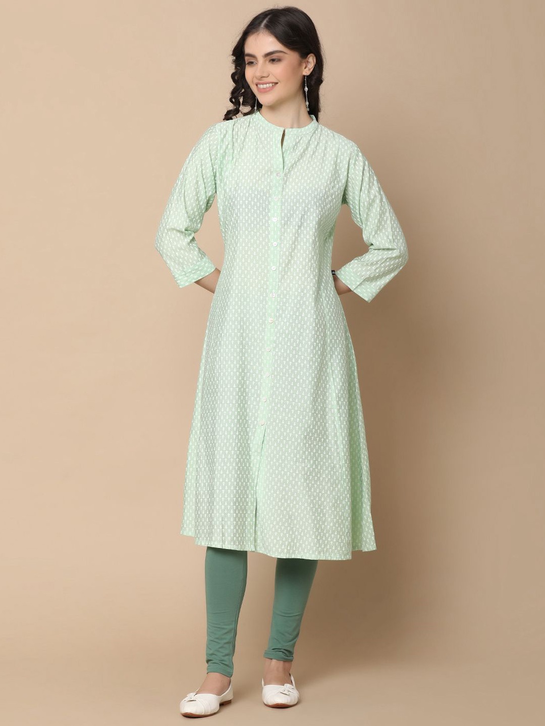 

UNLIMITED Geometric Printed Mandarin Collar Three-Quarter Sleeves A-Line Kurta, Green