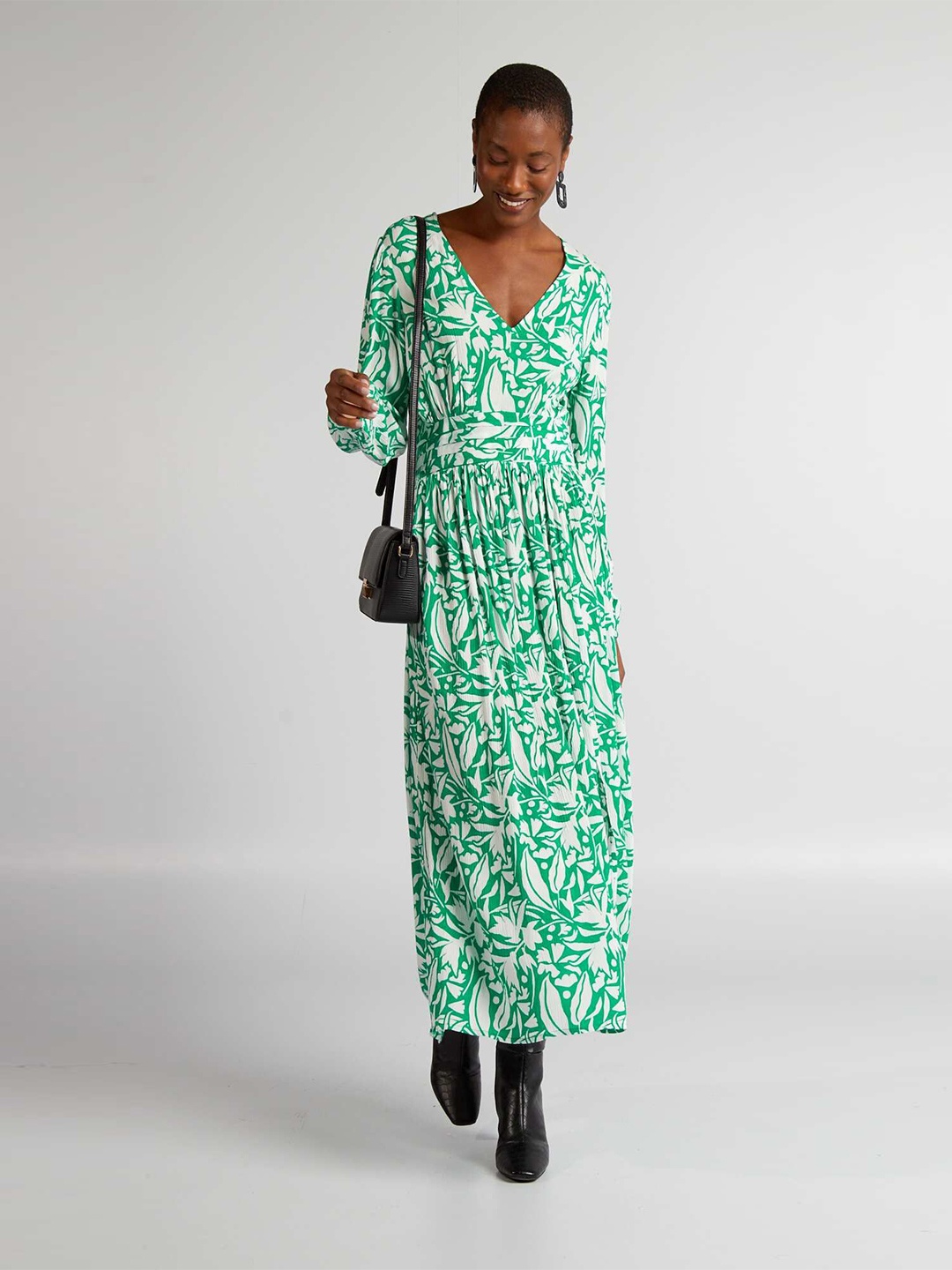 

KIABI Floral Printed Puff Sleeve A-Line Midi Dress, Green