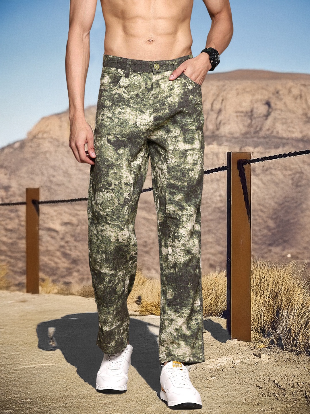 

The Roadster Lifestyle Co. Men Camouflage Print Straight Fit Pure Cotton Trousers, Green