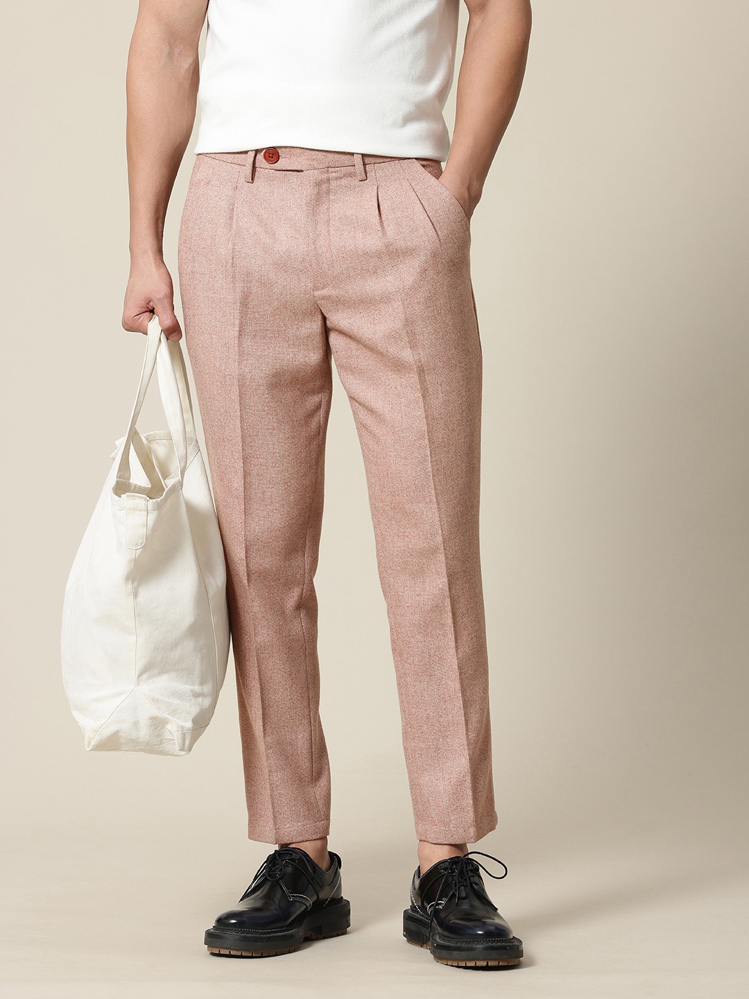 

Mr Bowerbird Men Tailored Fit Textured Pleated Trousers, Rose
