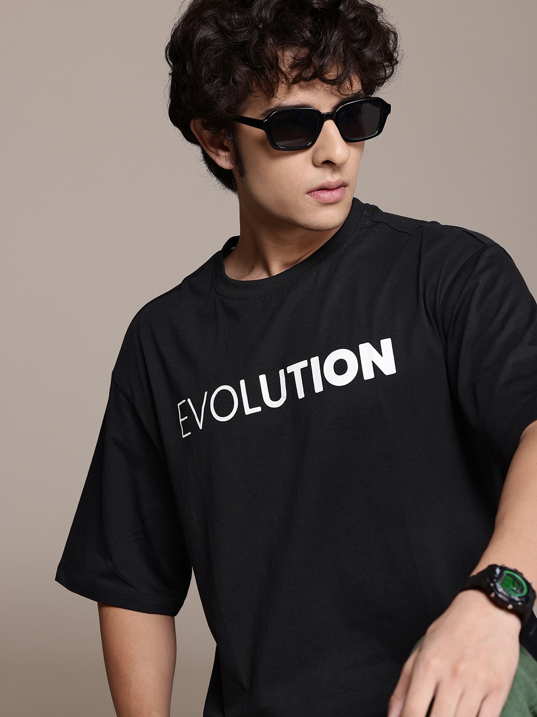 

The Roadster Lifestyle Co. Relaxed Fit Printed Pure Cotton T-shirt, Black