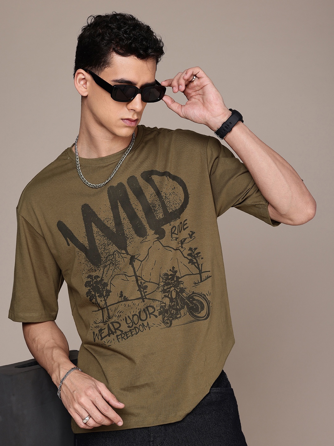 

The Roadster Life Co. Printed Drop-Shoulder Sleeves Pure Cotton T-shirt, Olive