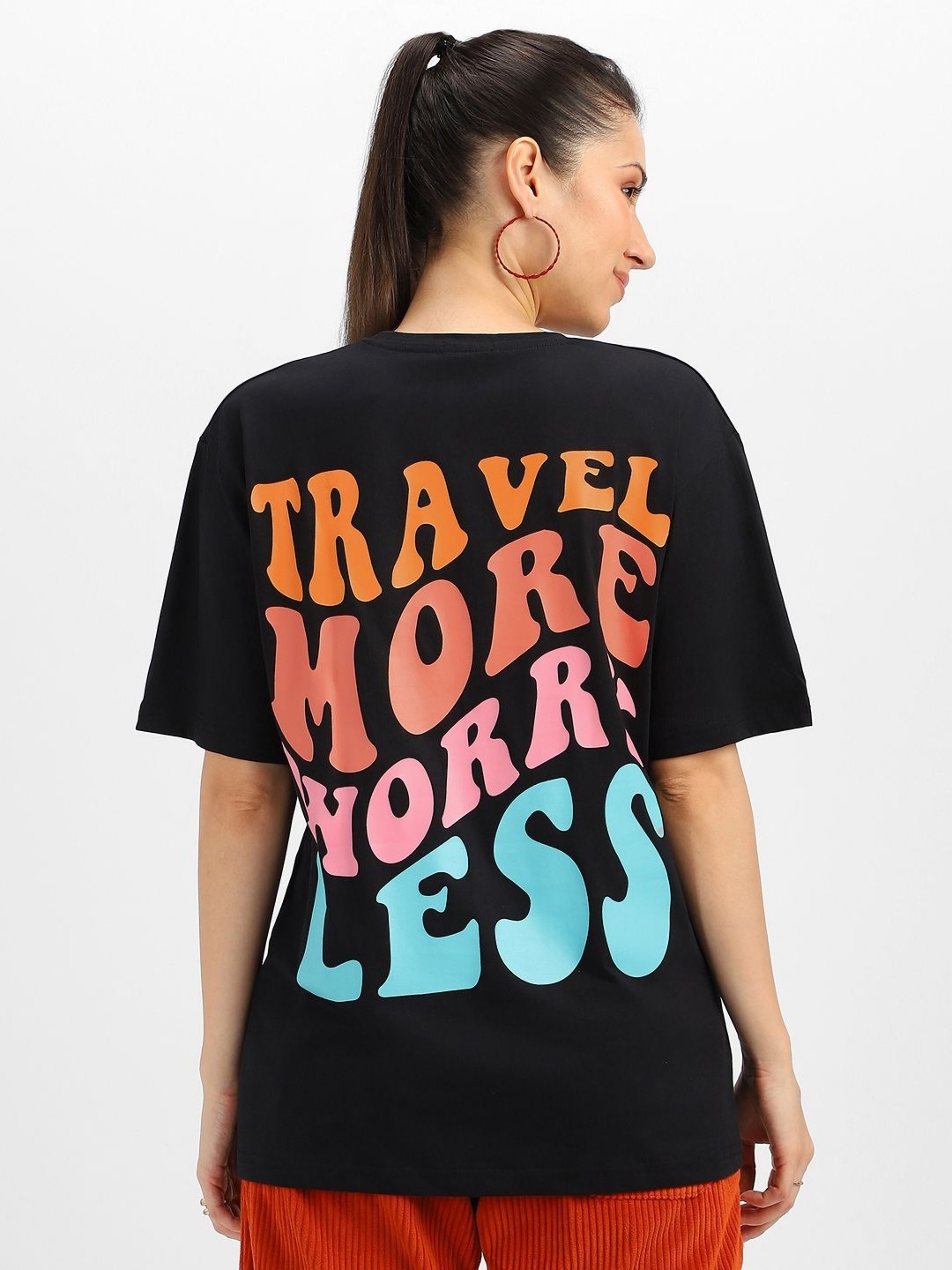 

JUNEBERRY Women Typography Printed Pure Cotton Raw Edge T-shirt, Black