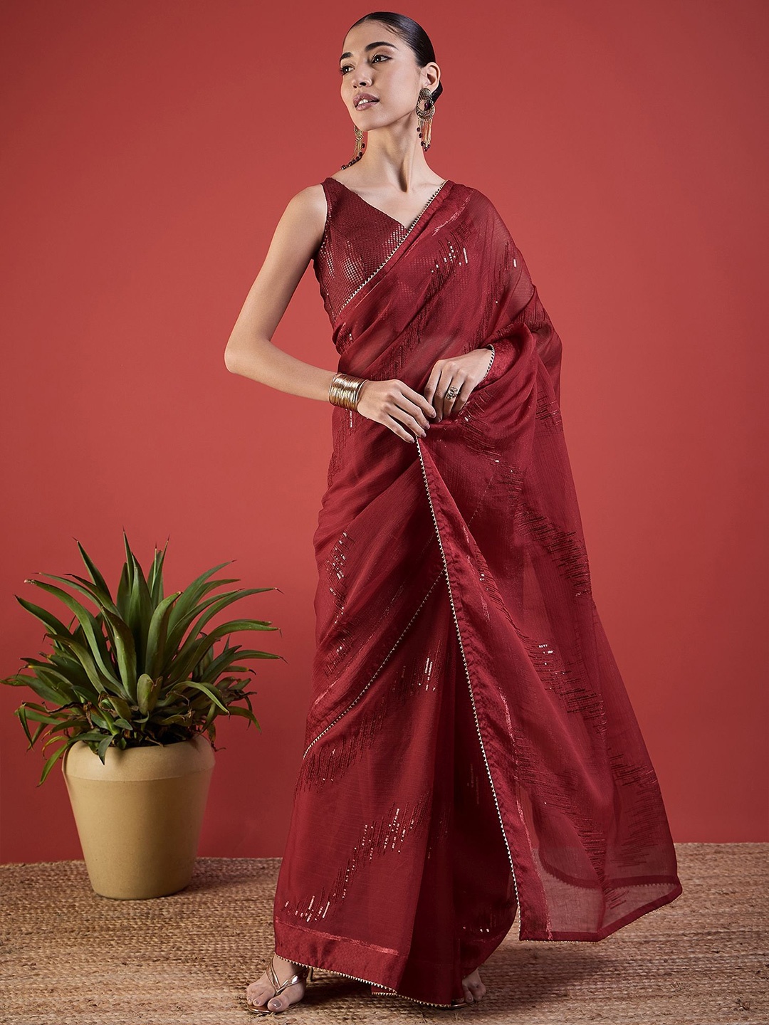 

all about you Embellished Sequinned Pure Chiffon Saree, Maroon
