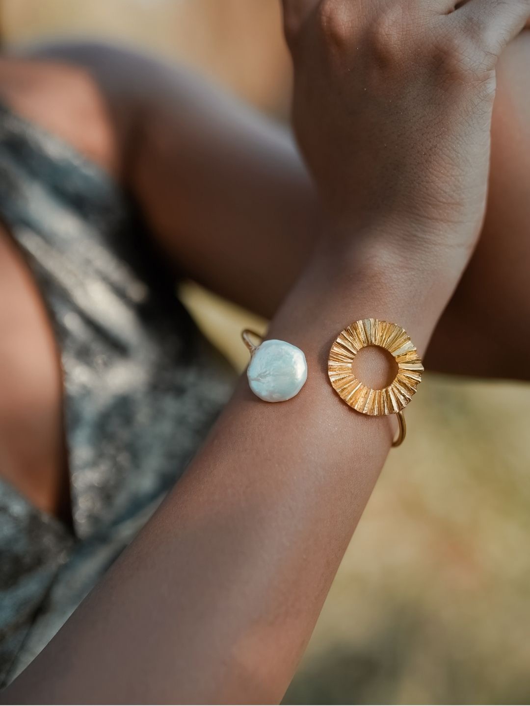 

nihiraa Gold-Plated Pearls Cuff Bracelet