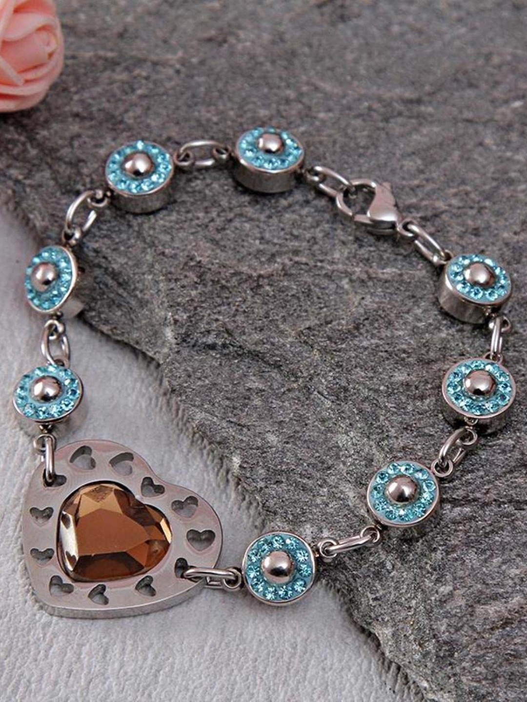 

IGP Exquisitely Designed Bracelet, Silver