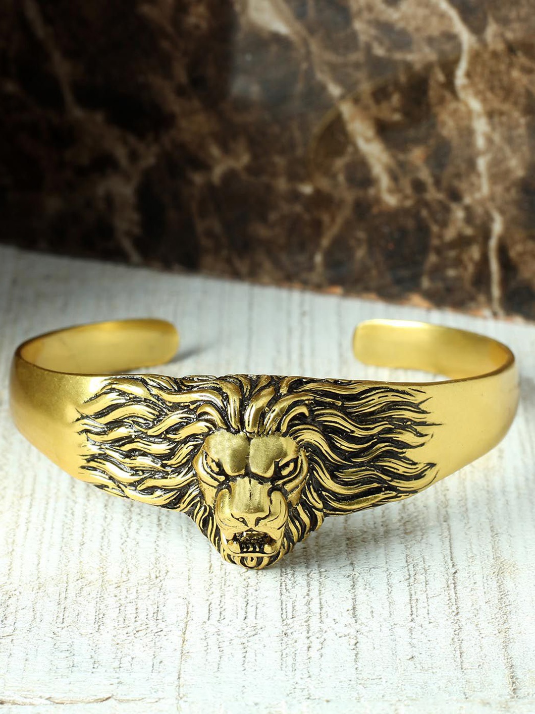 IGP Unisex Roaring Lion Engraved Bracelet, Gold