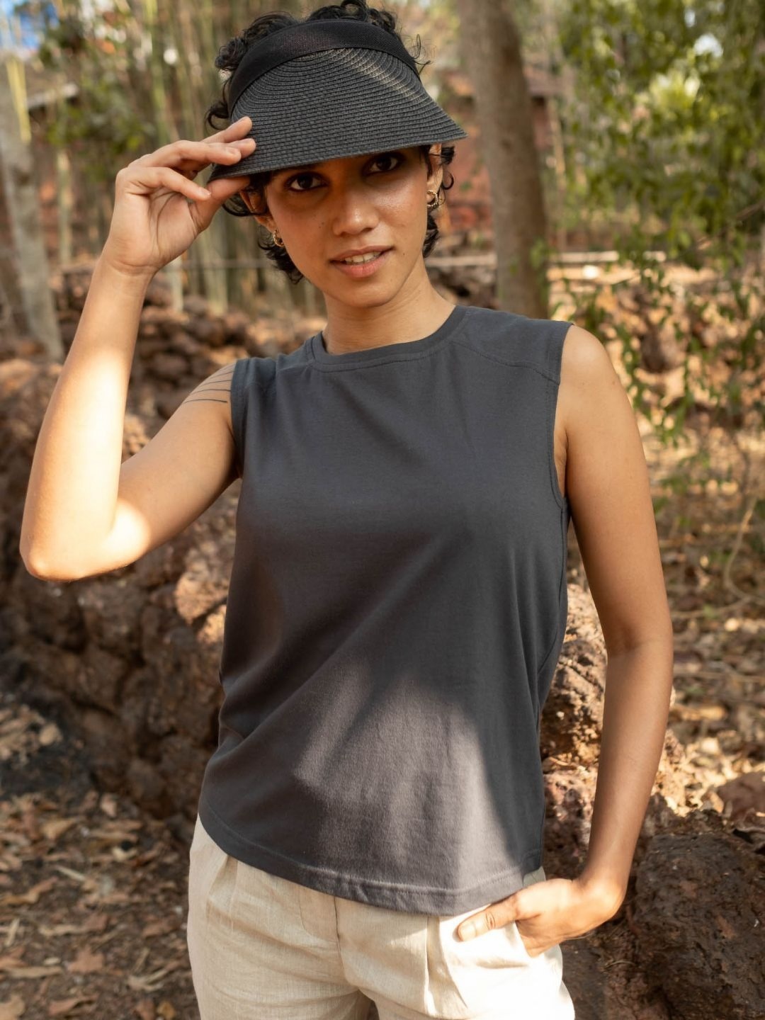 

Creatures of Habit Women Pima Muscle Tshirt, Grey