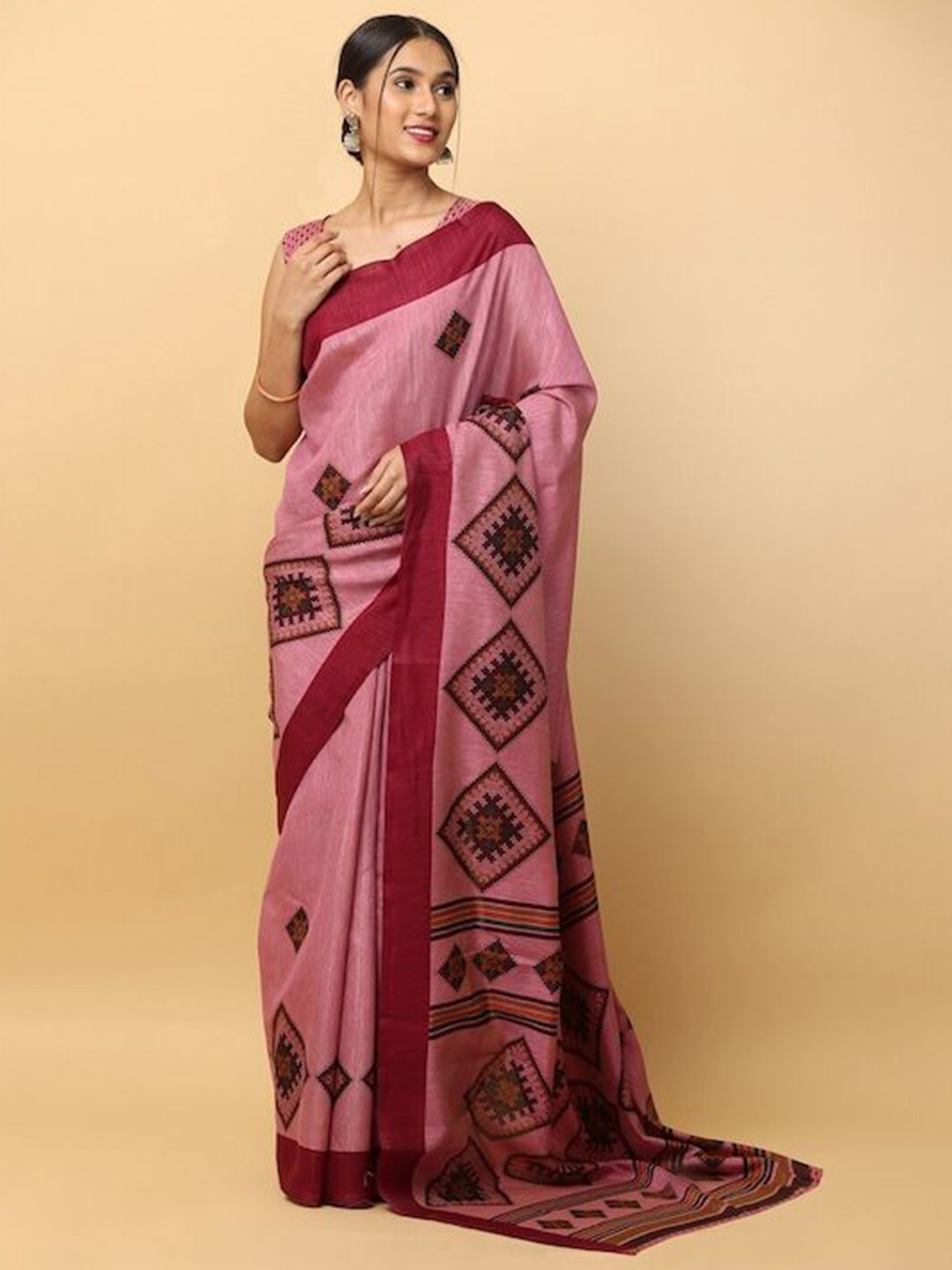 

VASTRANAND Geometric Saree with Blouse, Pink