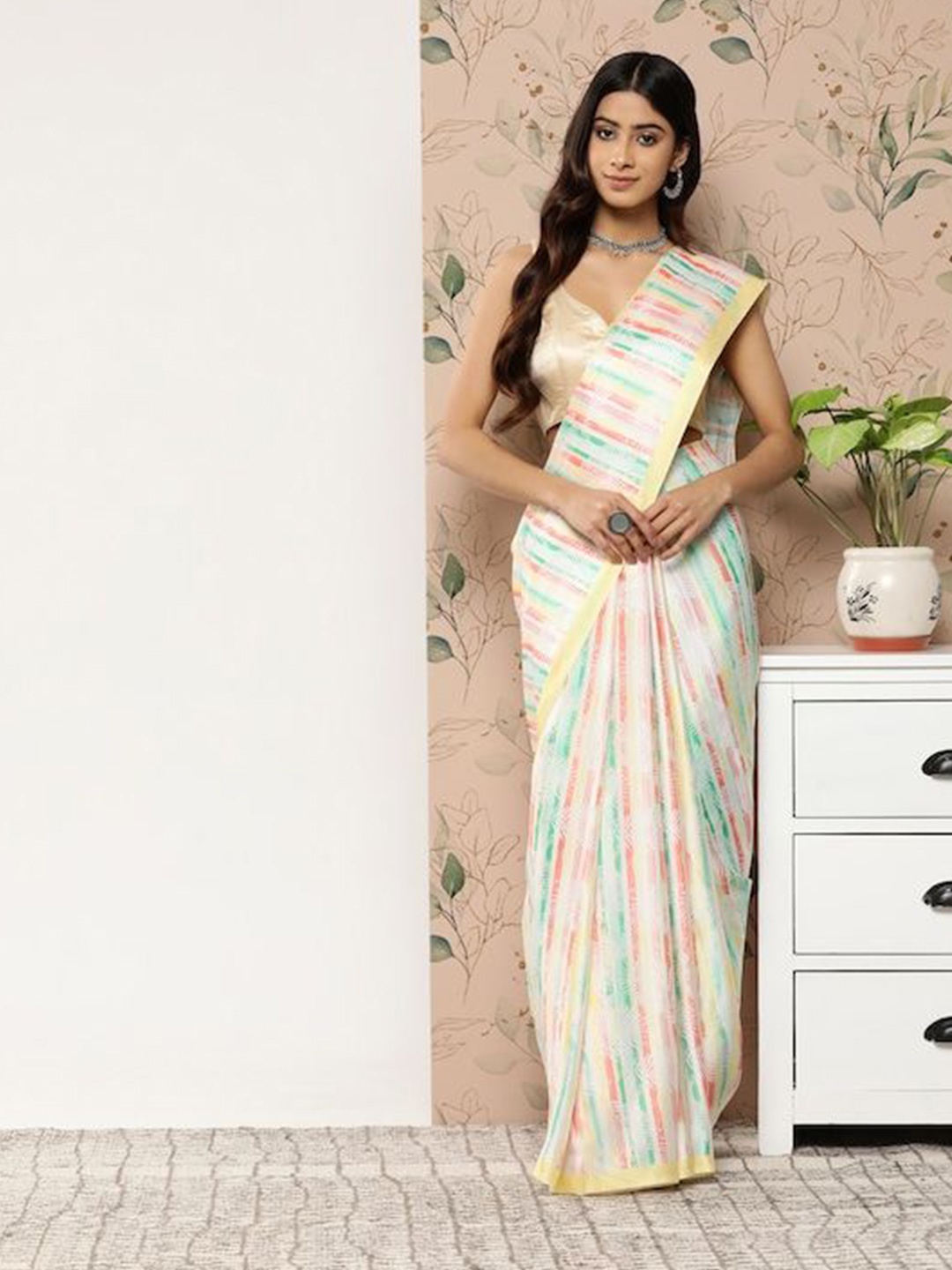 

VASTRANAND Striped Satin Saree with Blouse, Sea green
