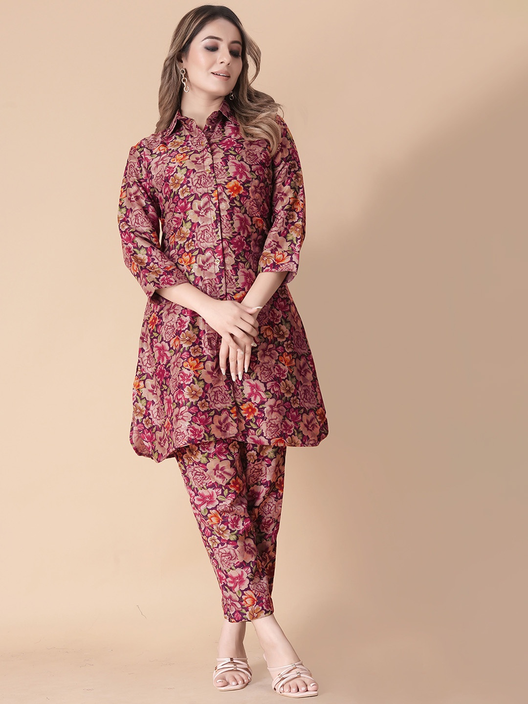 

Ekta Textiles Floral Printed Shirt Collar Tunic With Trousers, Maroon