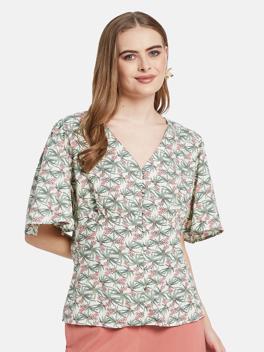 

METTLE Women Floral Opaque Printed Casual Shirt, Cream