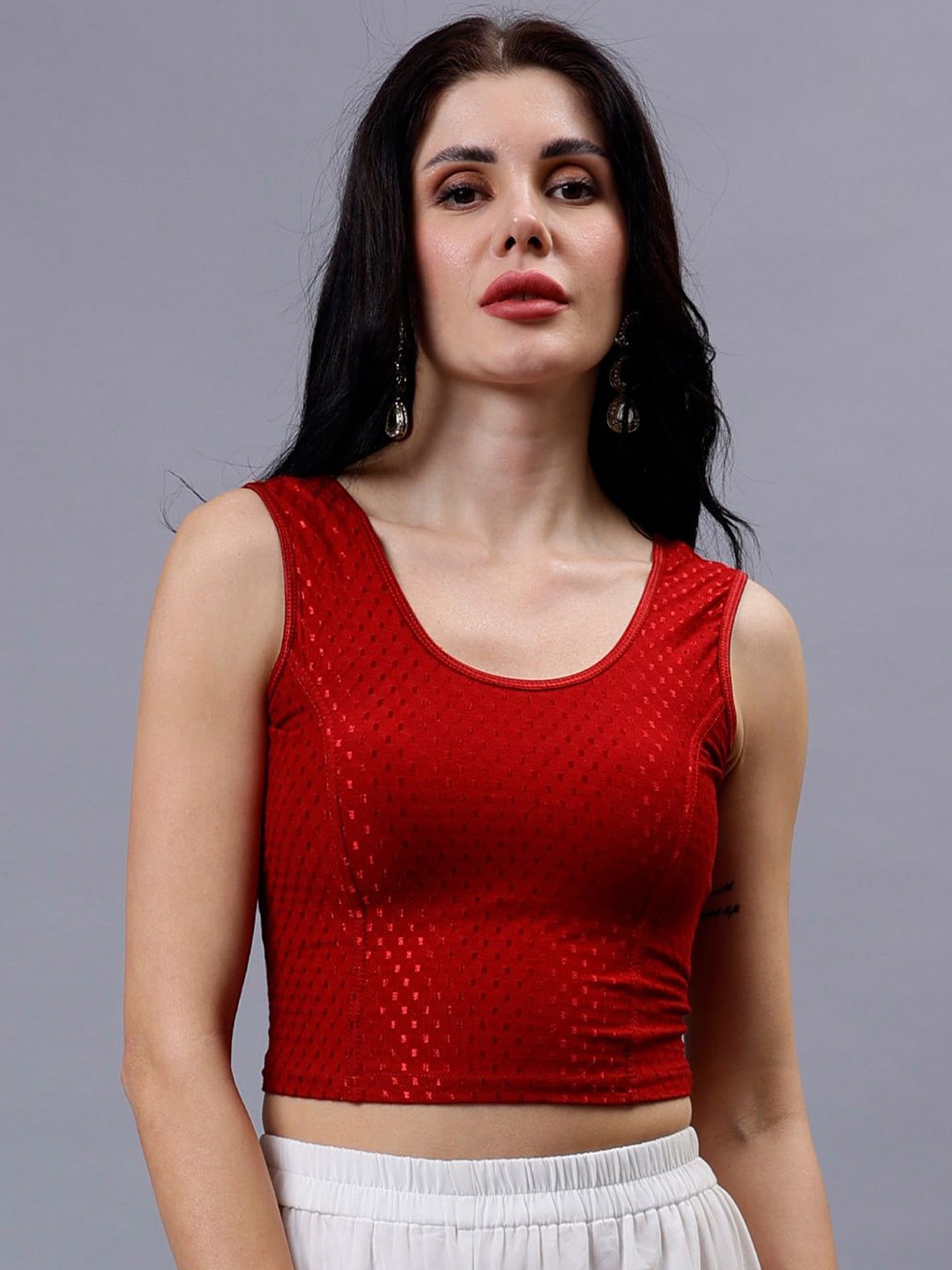 

Plus Size Women Woven Design Sleeveless Saree Blouse, Maroon