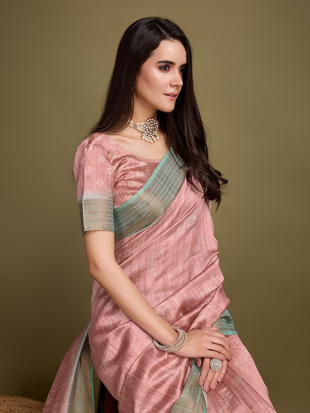 

Mitera Ethnic Motifs Zari Saree, Pink