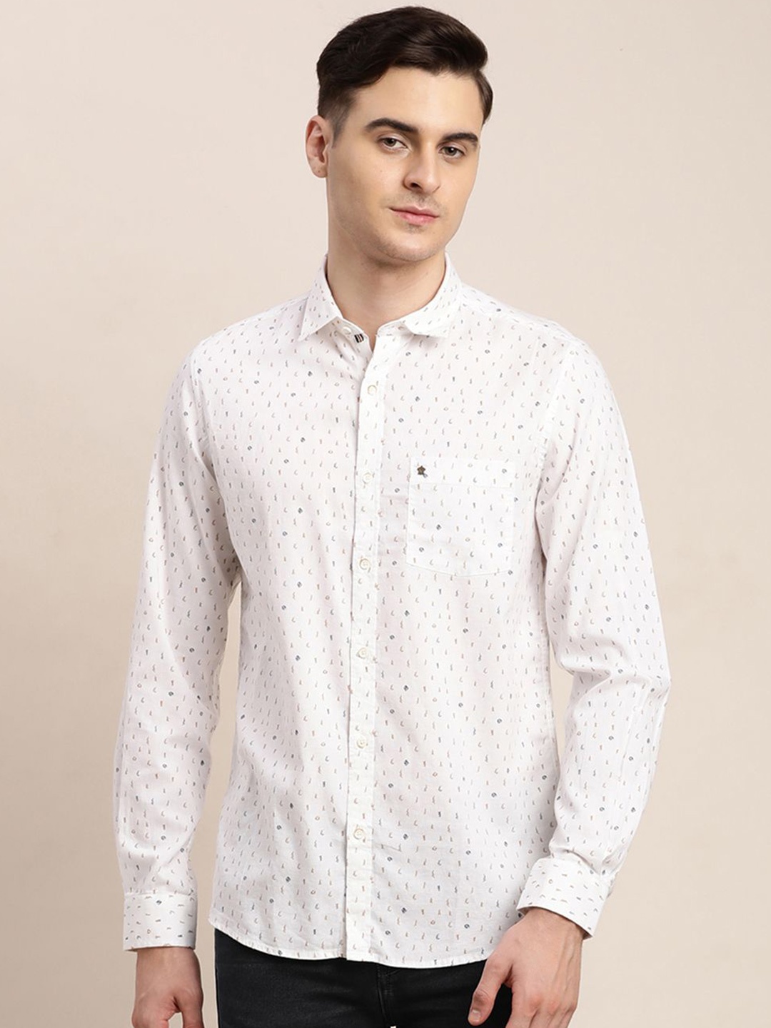

Turtle Men Relaxed Slim Fit Opaque Printed Casual Shirt, White