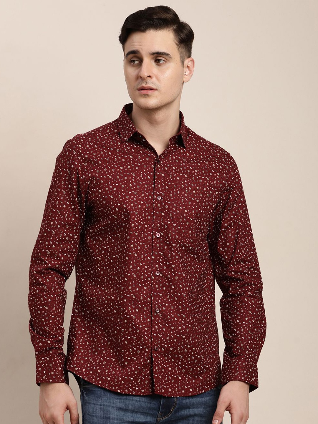 

Turtle Men Floral Printed Classic Slim Fit Opaque Casual Shirt, Maroon