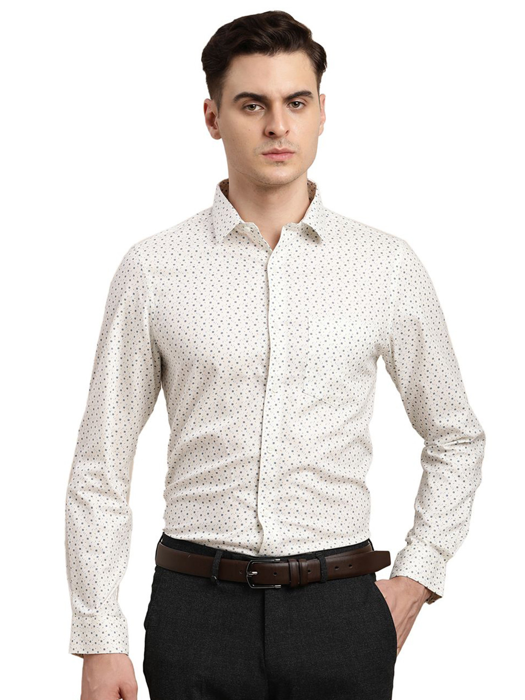 

Turtle Men Classic Slim Fit Floral Printed Formal Shirt, Cream