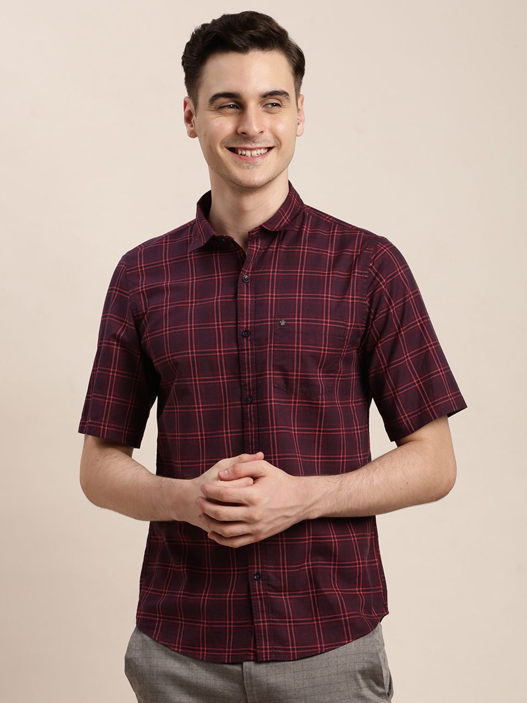 

Turtle Men Checked Tartan Checks Relaxed Slim Fit Opaque Casual Shirt, Maroon