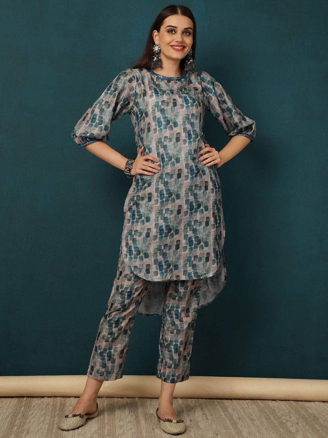 

Jaipur Kurti Abstract Printed Mirror Work Co-ord Set, Blue