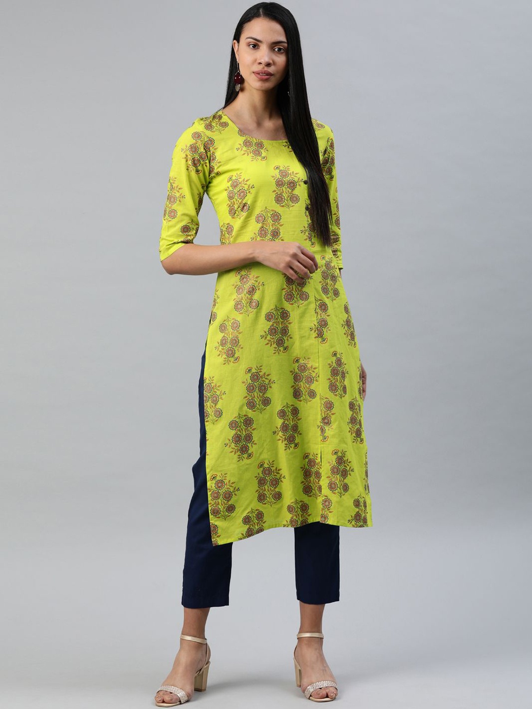

Swishchick Floral Printed Round Neck Cotton Straight Kurta, Green