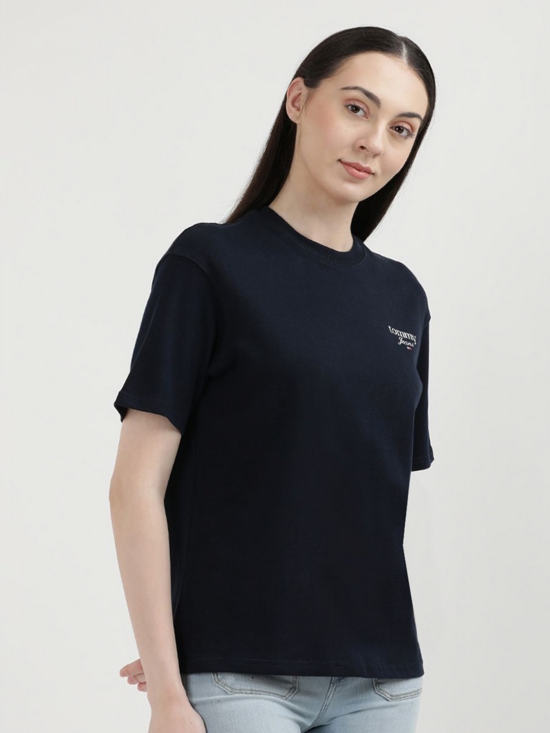 

Tommy Hilfiger Women Typography Printed Applique T-shirt, Blue