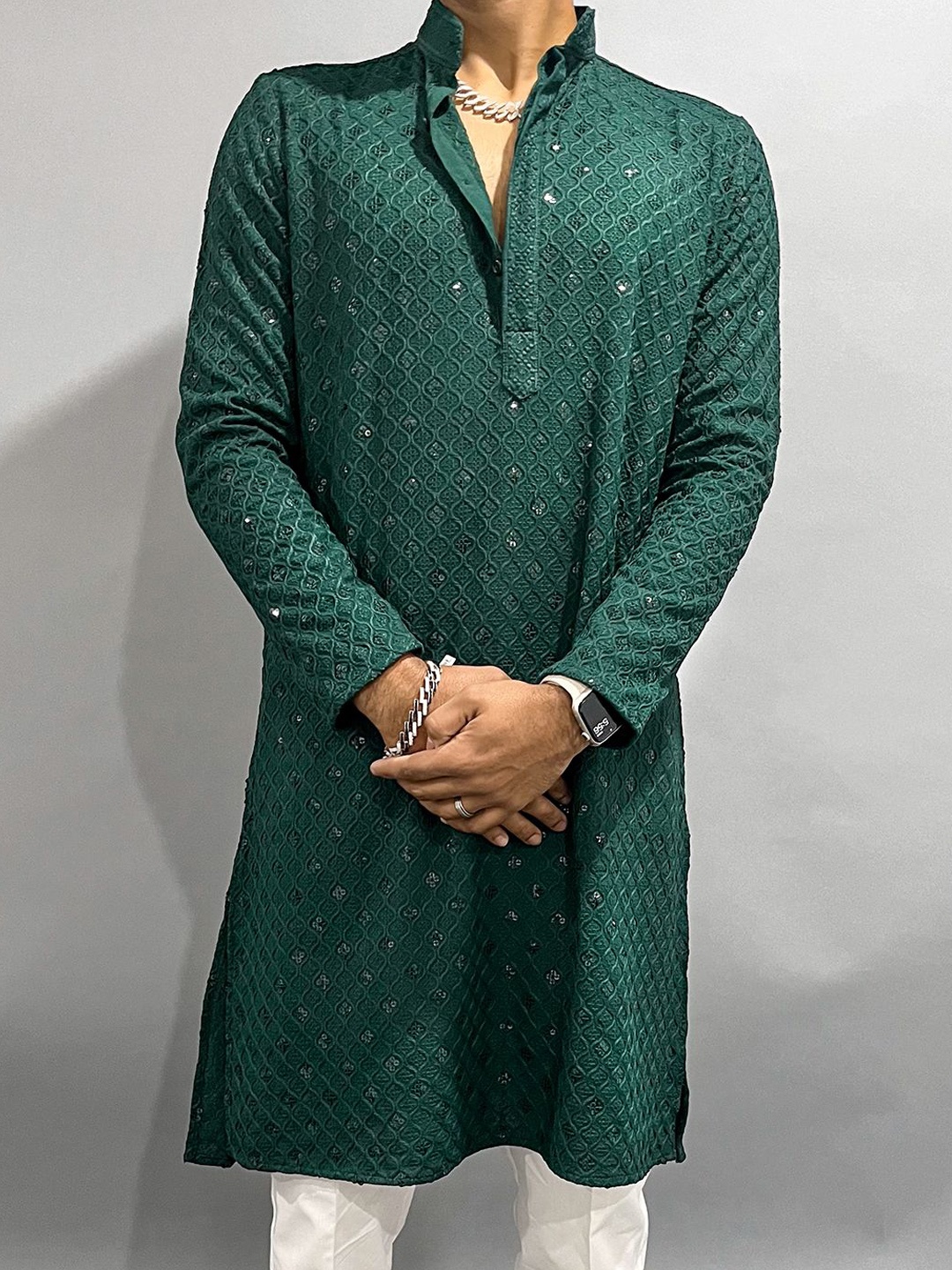 

Tistabene Geometric Embroidered Mandarin Collar Chikankari Straight Kurta, Green