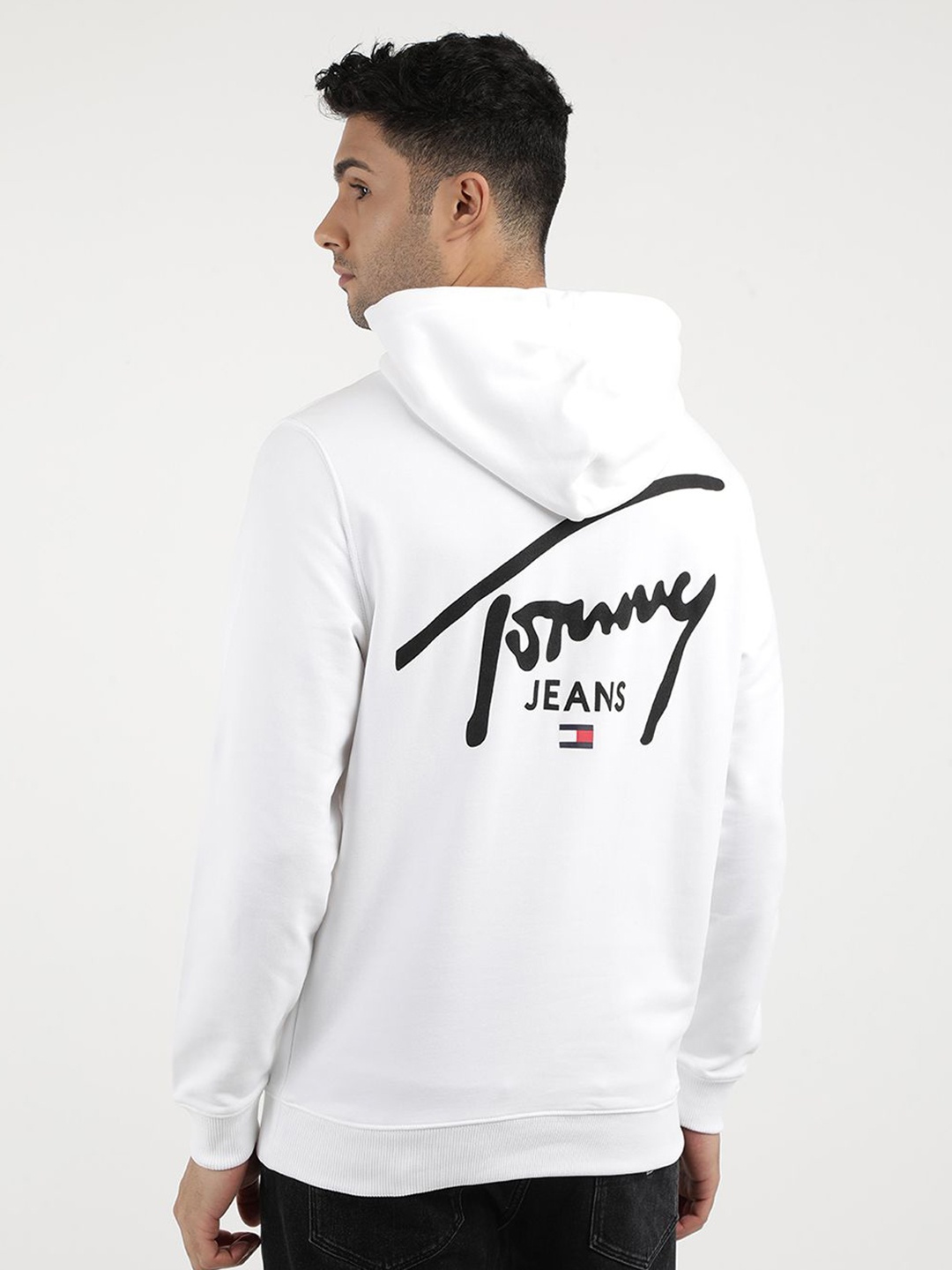 

Tommy Hilfiger Men Sweatshirt, White