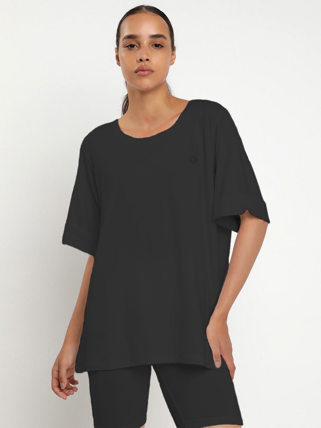 

Wearjukebox Women 2 Drop-Shoulder Sleeves Pockets T-shirt, Black