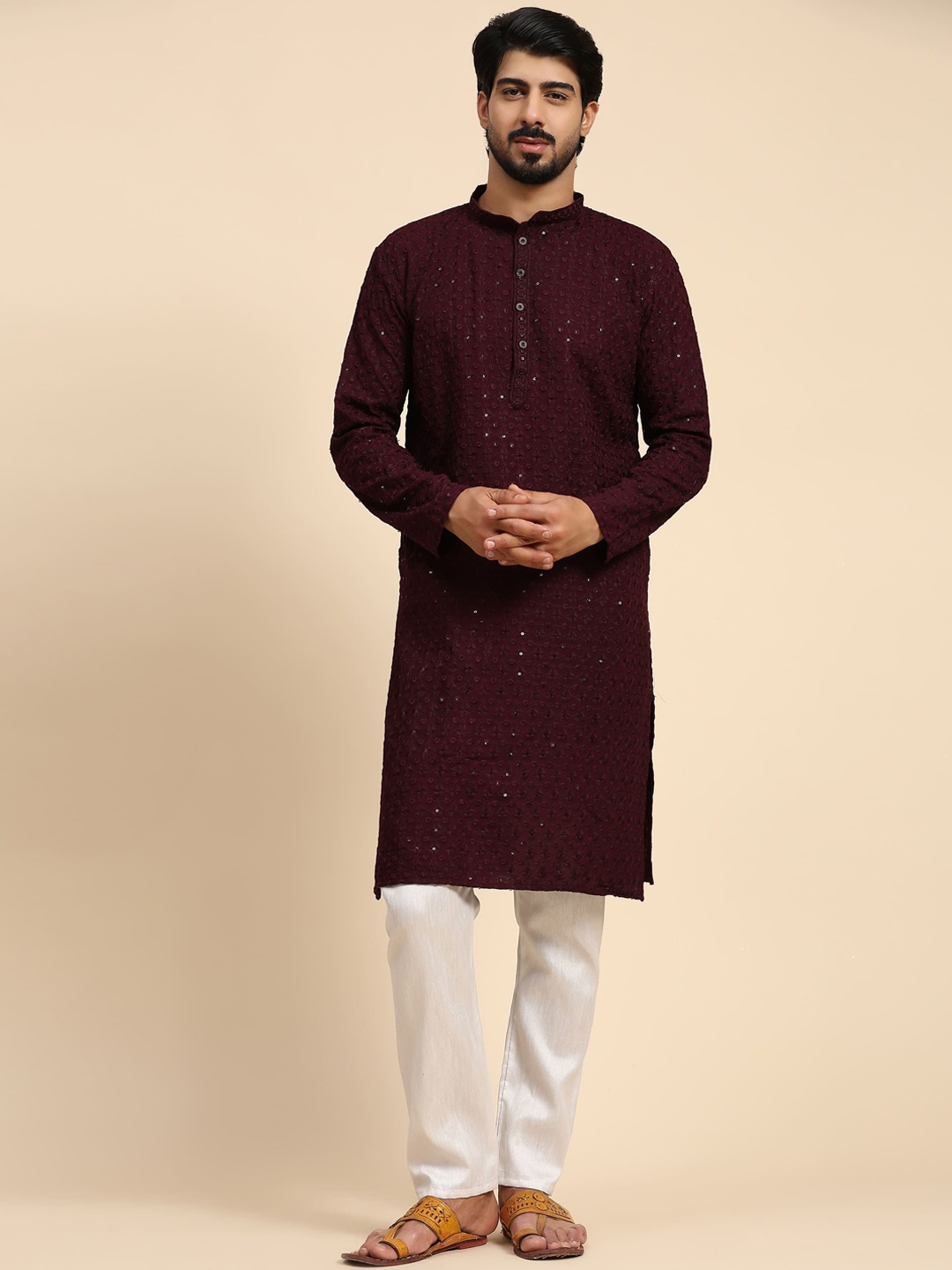 

Rawayi Floral Embroidered Chikankari Mandarin Collar Cotton Straight Kurta, Burgundy