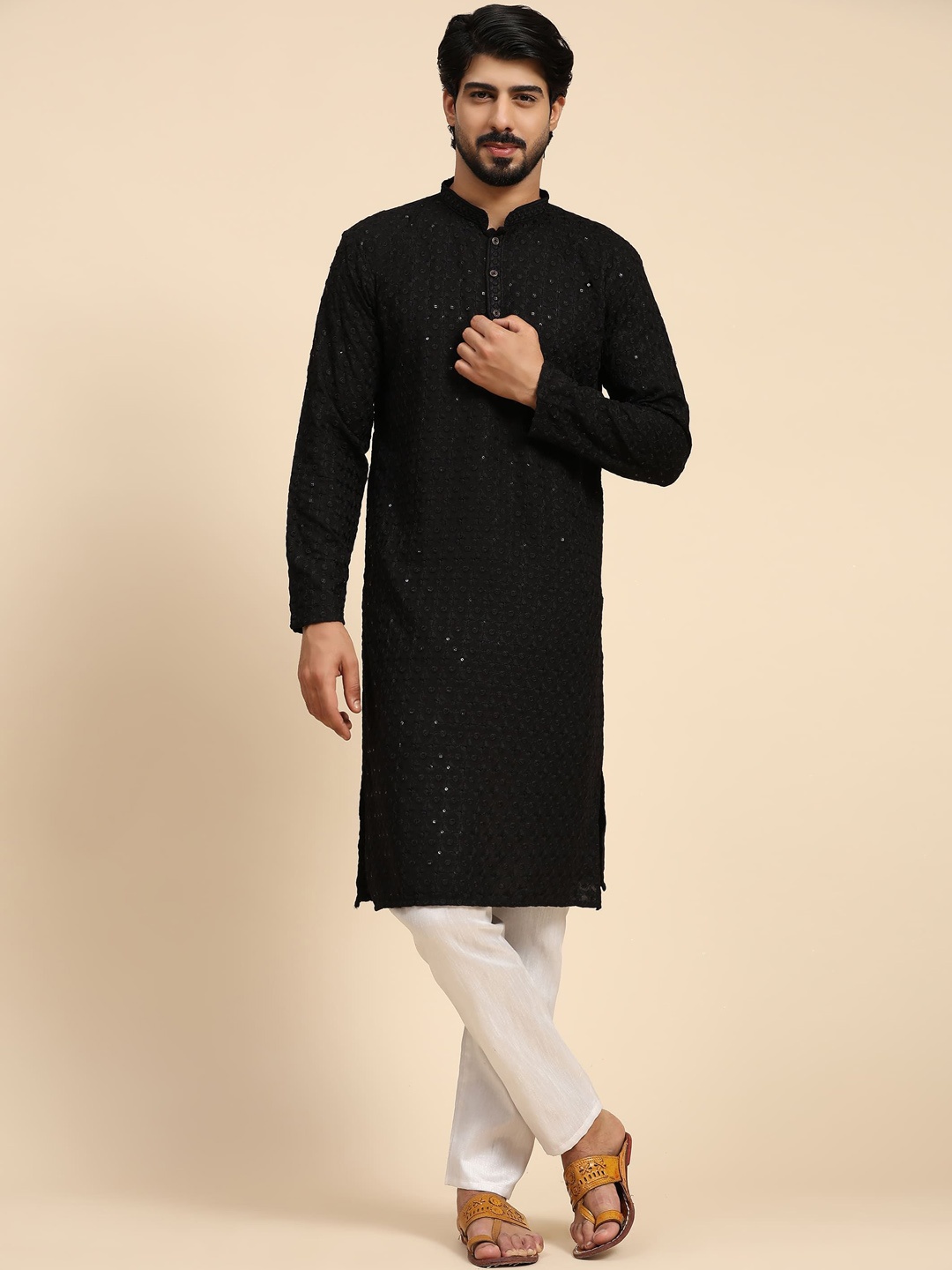 

Rawayi Floral Embroidered Chikankari Mandarin Collar Cotton Straight Kurta, Black