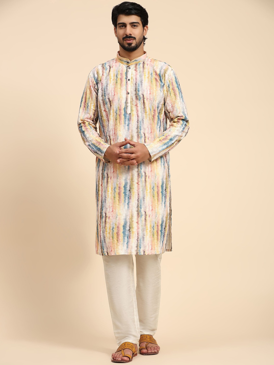 

Rawayi Tie & Dye Thread Work Mandarin Collar Straight Kurta, White