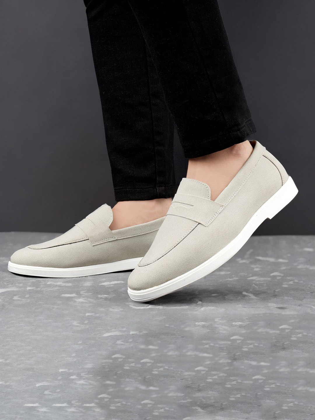 

Bxxy Men Smart Casual Slip-on Loafers, Grey