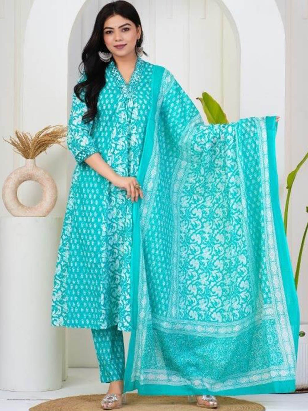 

SIGNORIA Floral Printed Pure Cotton Straight Kurta & Trousers With Dupatta, Turquoise blue