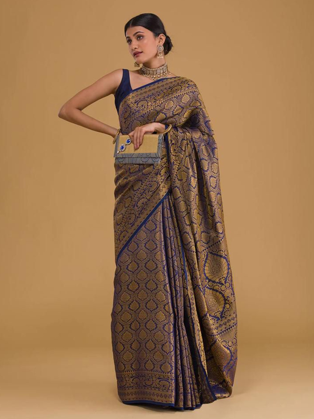 

revika Woven Design Zari Pure Silk Kanjeevaram Saree, Blue