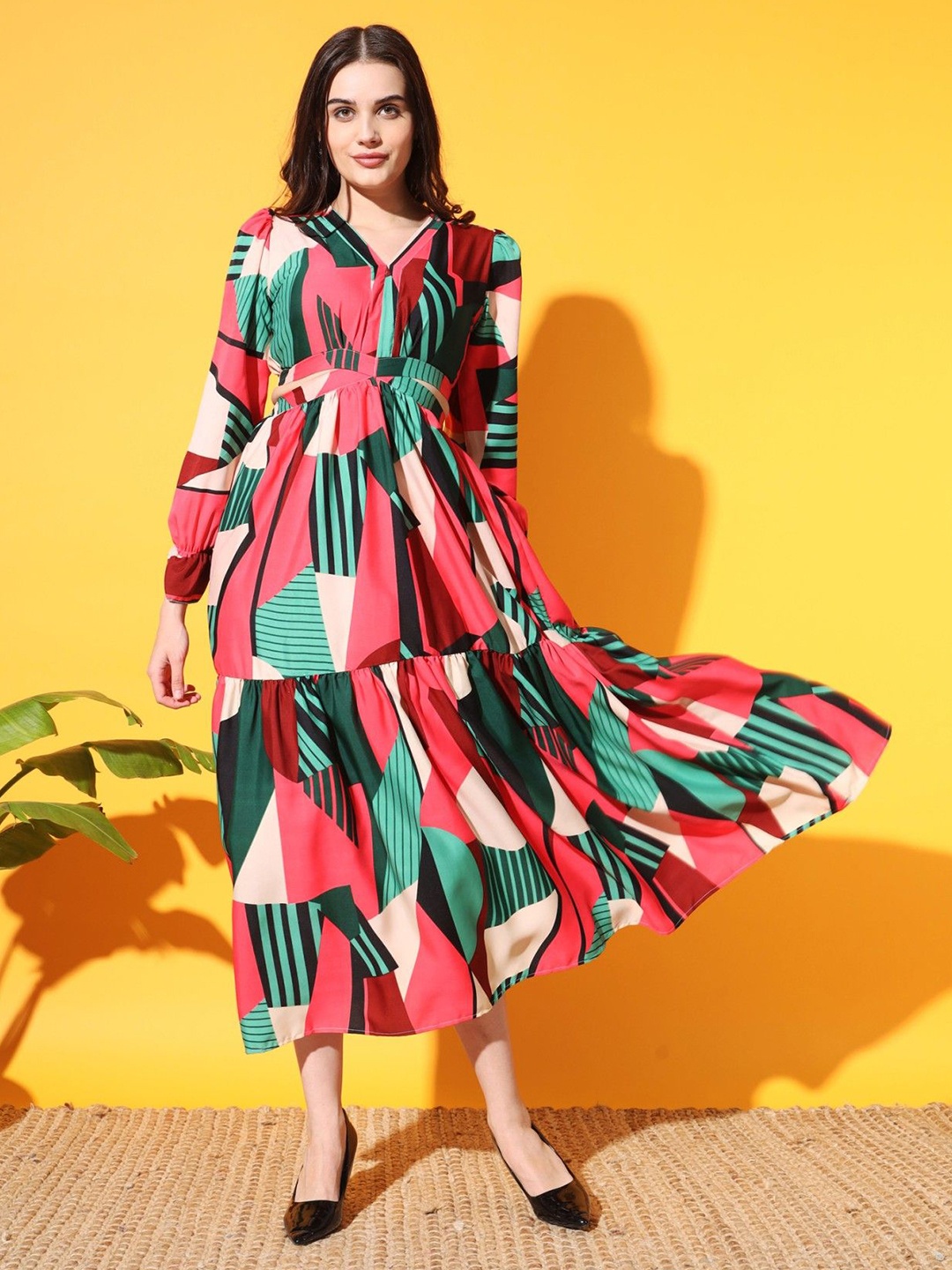 

Femvy Printed Bell Sleeve Cut-Outs Detail Fit and Flare Midi Dress, Green