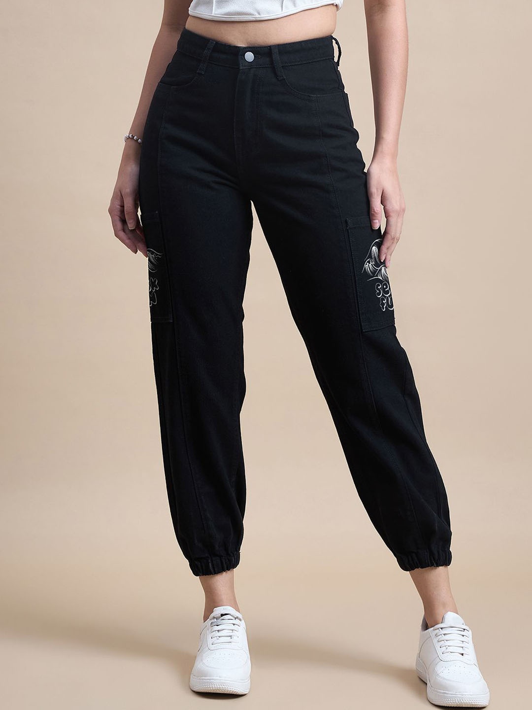

The Roadster Lifestyle Co Women High-Rise Cargo Jeans, Black
