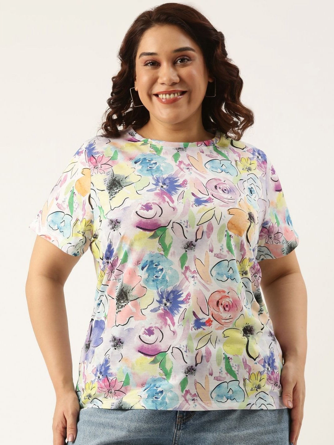 

MARCA Bold Women Floral Printed Round Neck Sublimation T-shirt, White