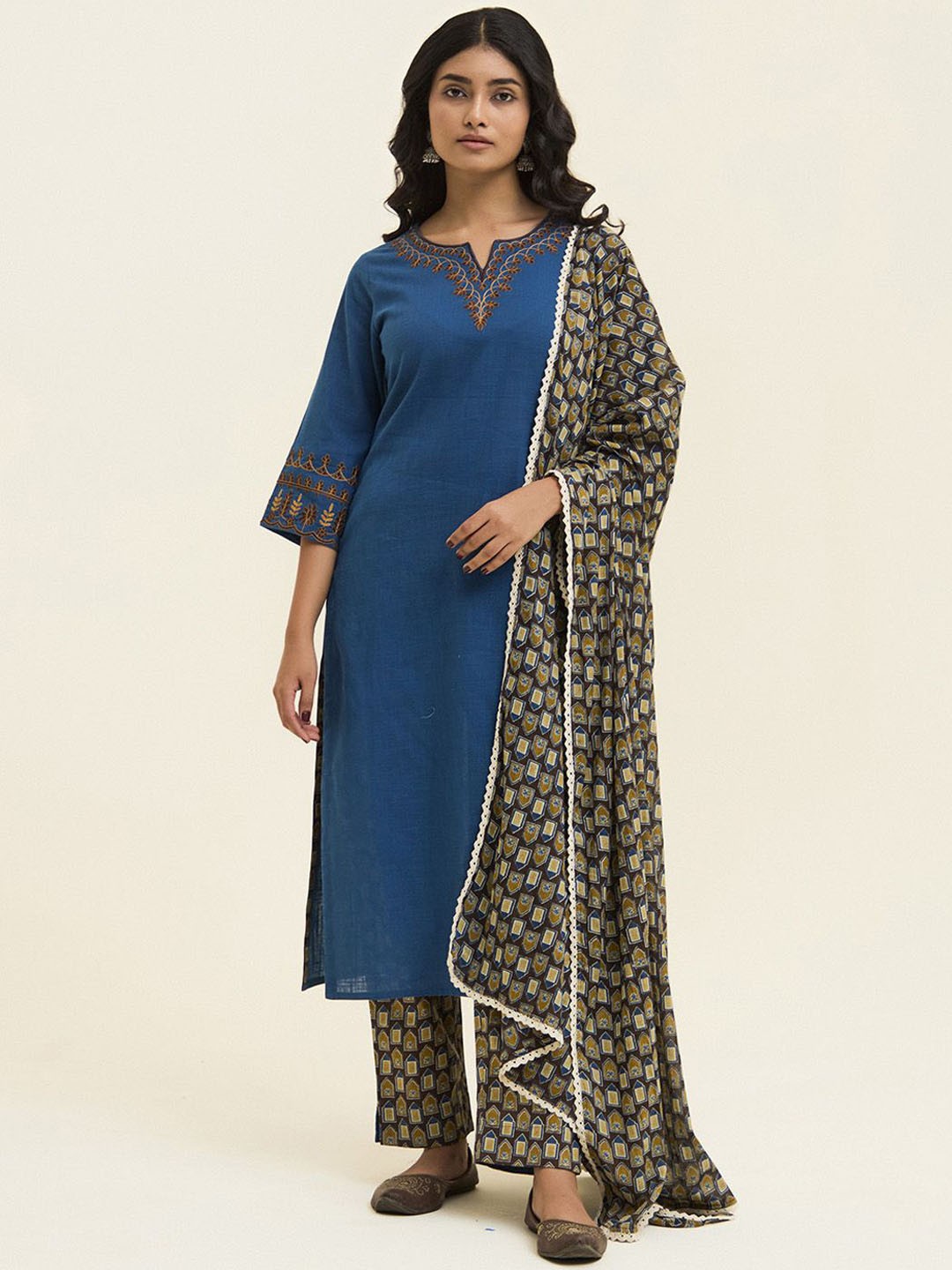 

Jaipur Kurti Embroidered Cotton Kurta Set With Dupatta, Teal