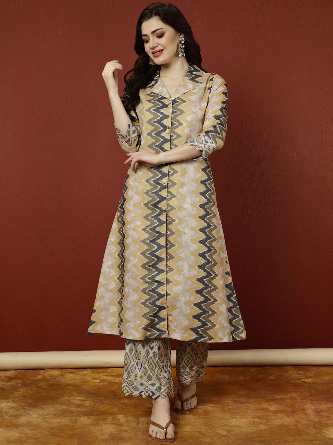 

Jaipur Kurti Geometric Printed A-line Kurta With Palazzo, Grey