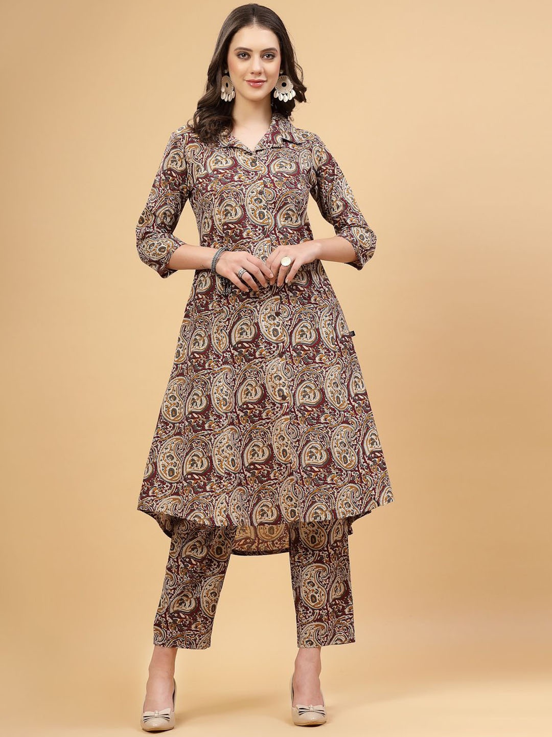 

Pistaa Floral Printed Regular Pure Cotton Kurta with Trousers, Brown