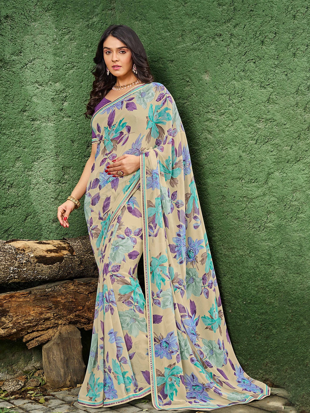 

Laxmipati Floral Embroidered Printede Saree, Beige