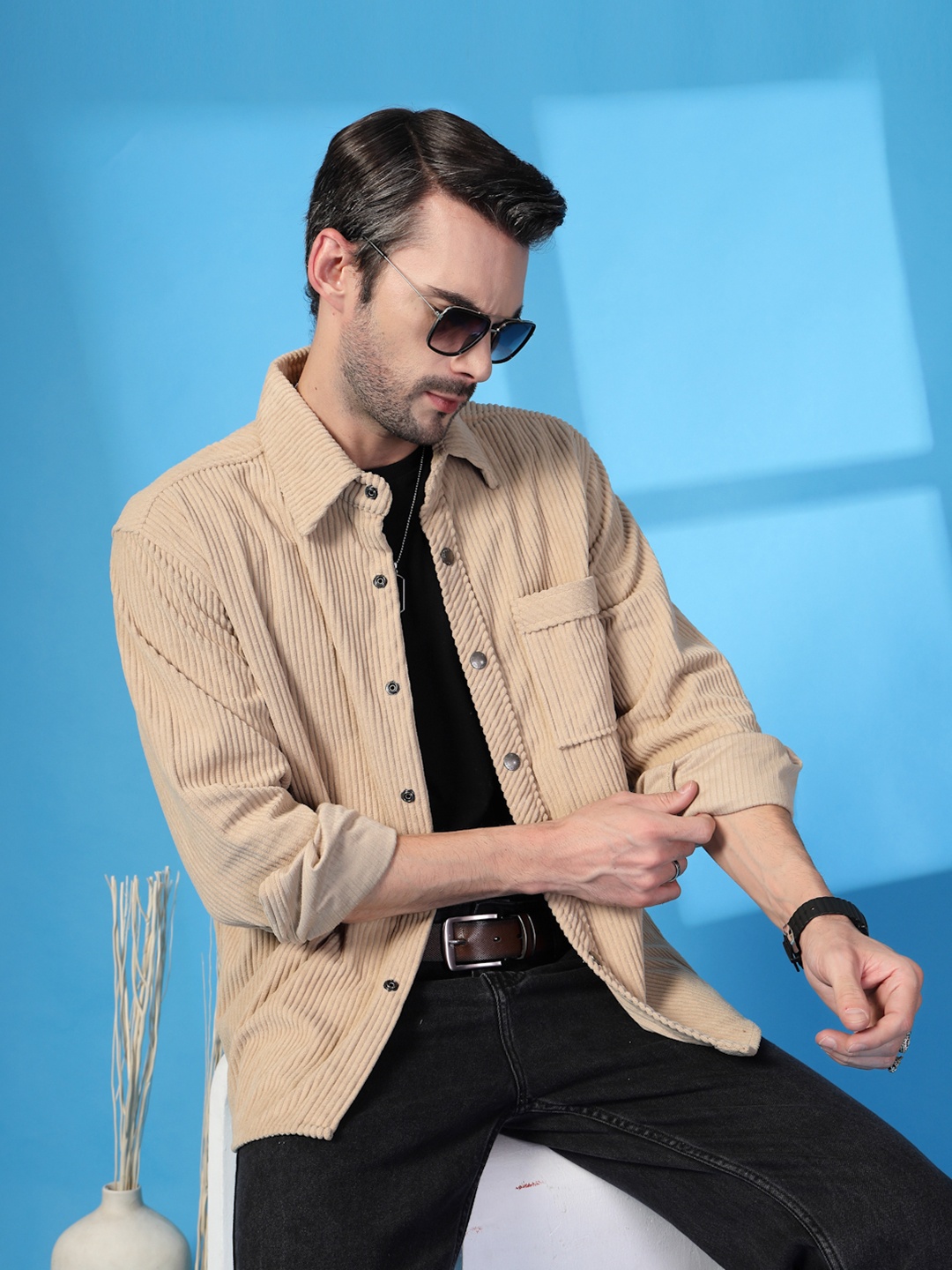

CHKOKKO Men Solid Corduroy Casual Striped Casual Shirt, Beige