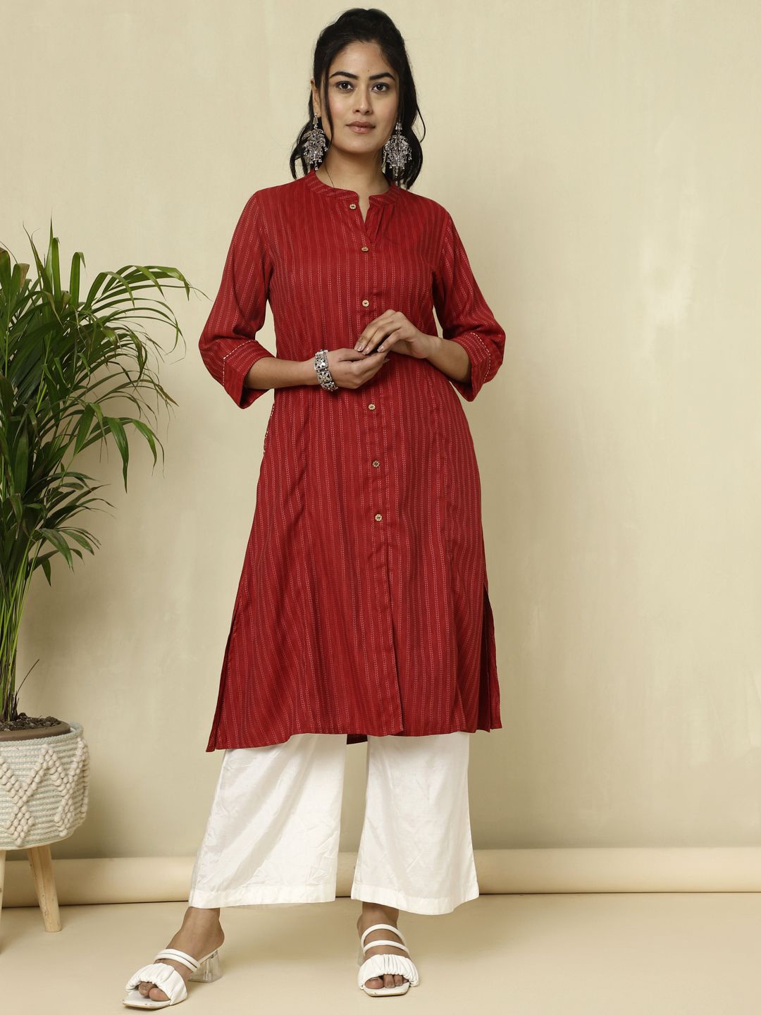 

Jaipur Kurti Self Design A-line Kurta, Maroon