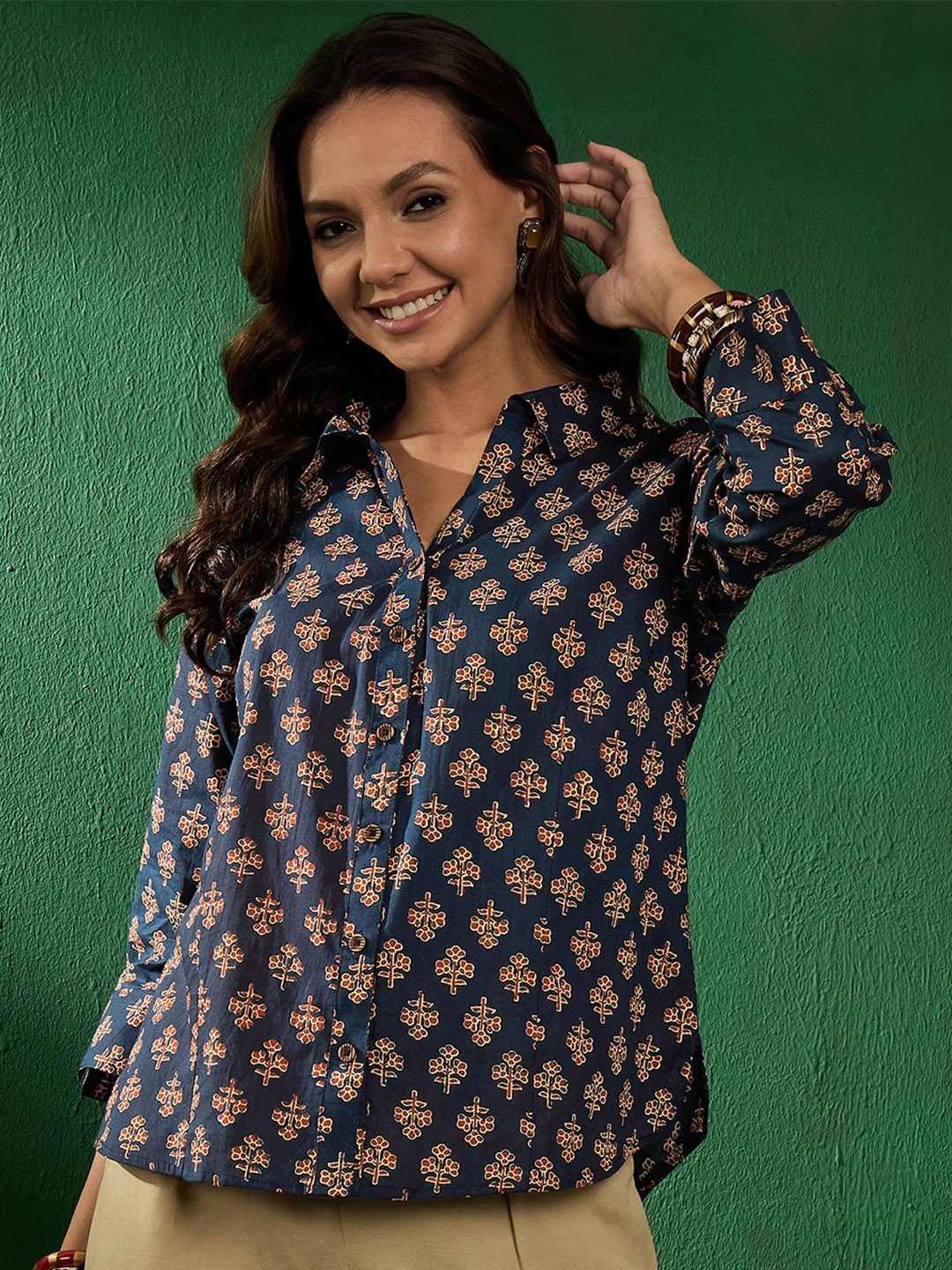 

Sangria Floral Printed Cotton Shirt Style Top, Blue